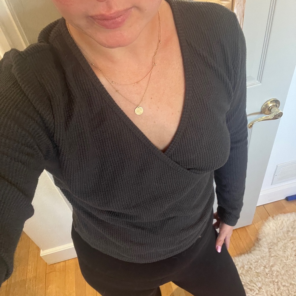 Aerie grey waffle wrap v neck Long Sleeve Tee